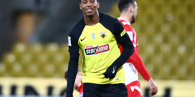 ΑΕΚ – Πανσερραϊκός 5-0: Πεντάσφαιρη Ένωση πλησίασε την πρώτη θέση