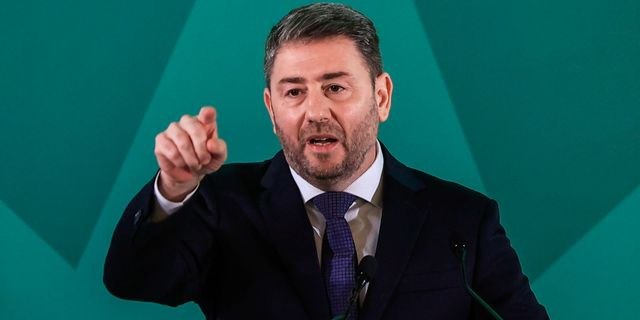 Ανδρουλάκης: Δεν μπαίνω σε παζάρι για το Σύνταγμα – Αμετανόητος ο Μητσοτάκης