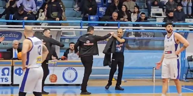 Προσωρινή διακοπή στο Ηρακλής – Ερμής Σχηματαρίου λόγω συνθημάτων για τα Τέμπη