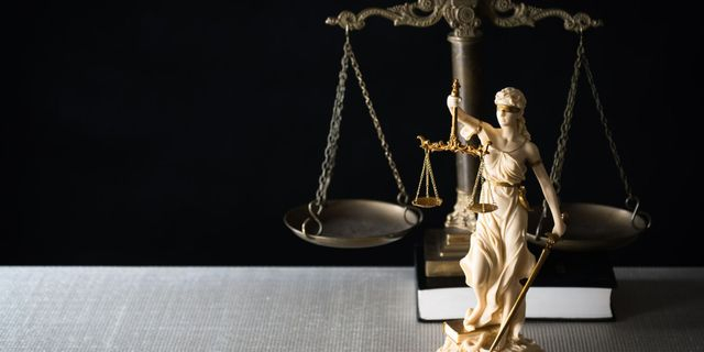 Δικηγορικοί Σύλλογοι: Πρόταση για καθολική αποχή στις 28/2 για τα Τέμπη