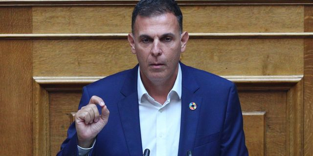 Γιώργος Καραμέρος