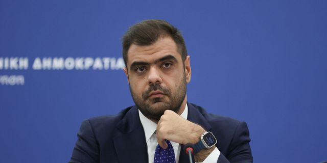 Παραδοχή Μαρινάκη ότι η Σεμερτζίδου παραμένει μέλος της ΝΔ