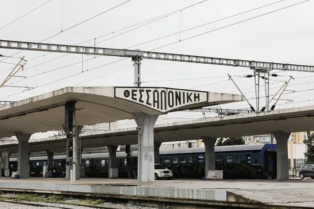 Hellenic Train: Δύο ώρες καθυστέρηση στο δρομολόγιο Αθήνα – Θεσσαλονίκη λόγω τεχνικής βλάβης