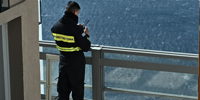 Σαντορίνη: Τι δείχνουν τα τελευταία δεδομένα για τους σεισμούς – Τα 3 σενάρια