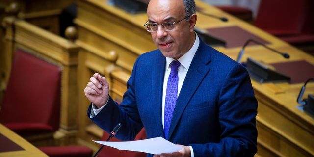 Σταϊκούρας: “Πρόταγμά μας η ασφάλεια στον σιδηρόδρομο” -Τι απάντησε για το σύστημα ETCS