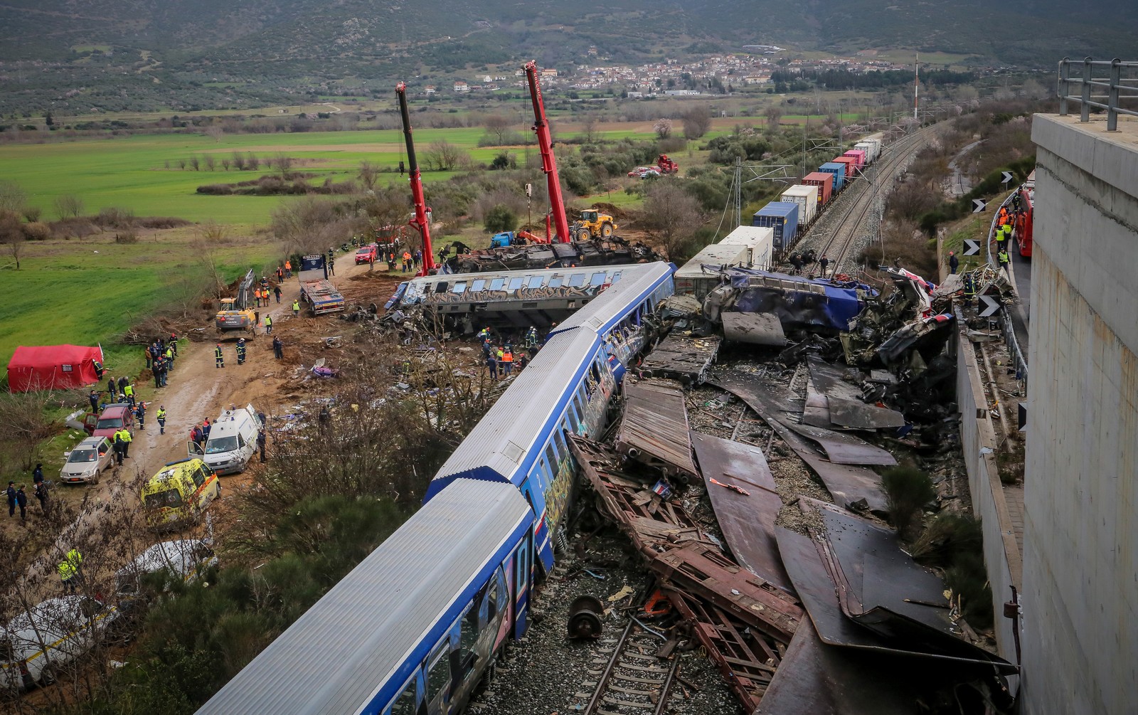 Δίκη για τα Τέμπη-Χατζηκωνσταντίνου: Αίτημα να εξεταστούν 17 κατασχεθέντα κινητά και το τηλέφωνο του σταθμάρχη