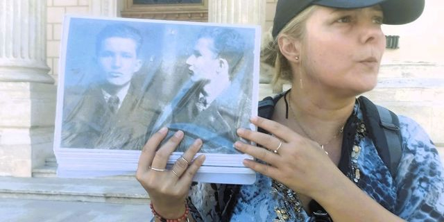 Φωτογραφία από το ταξίδι των Κωνσταντίνου Μάρκελλου- Ελένης Στεργίου και Πέτρου Μακρή στο Βουκουρέστι