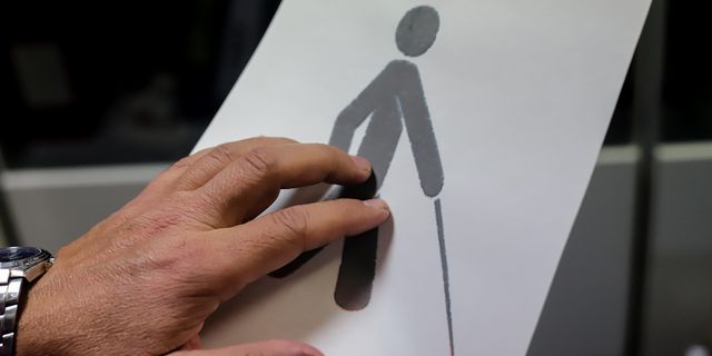 Πώς είναι το εικοσιτετράωρο ενός φροντιστή ατόμου ΑμεΑ