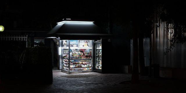 Ηλιούπολη: Απείλησε να τον κάψει με εύφλεκτο υγρό και τον λήστεψε