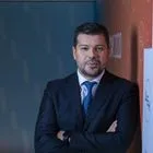 Γ. Στάσσης από το WEF26: Ενεργειακός και τεχνολογικός μετασχηματισμός στην πράξη – Πώς η ΔΕΗ εξελίσσεται σε Powertech Όμιλο