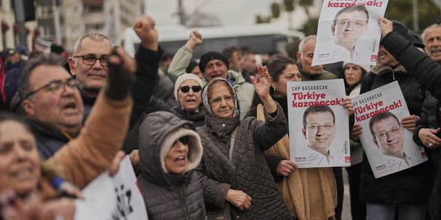 Υποστηρικτές του Εκρέμ Ιμάμογλου
