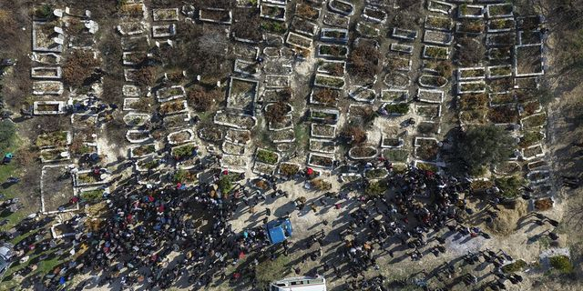 Συγγενείς νεκρών στη Συρία