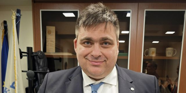 ΚΕΕΕ: Νέος πρόεδρος ο Γιάννης Βουτσινάς