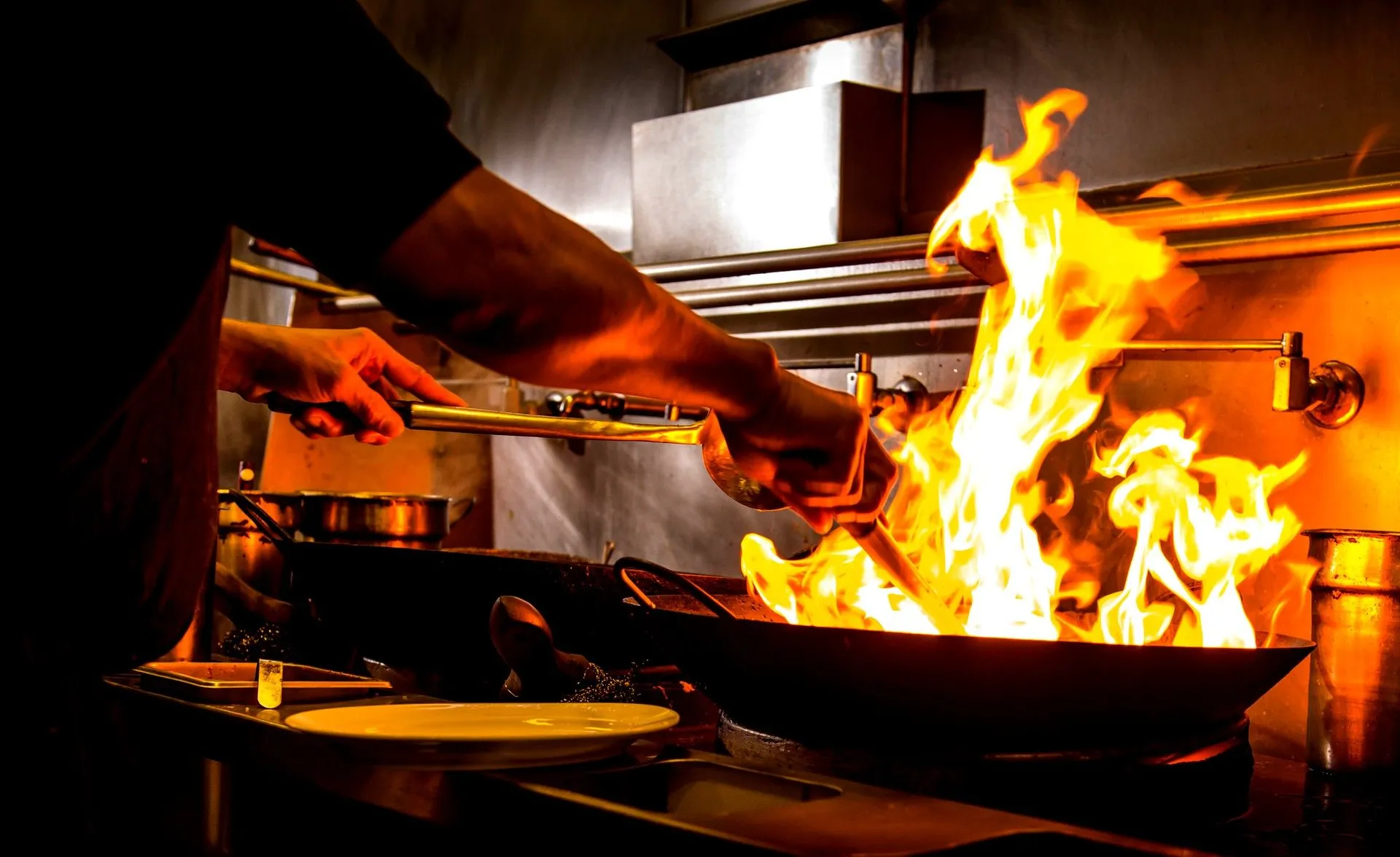 Η αλήθεια για τη σεζόν στα ελληνικά νησιά