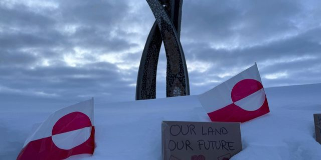 Η Κοπεγχάγη αποδοκιμάζει τις δηλώσεις του Βανς για τη Γροιλανδία