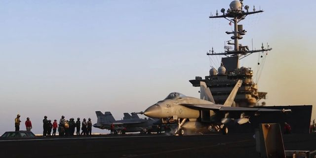 ΗΠΑ: Νέες επιδρομές κατά των Χούθι – “Οι αντάρτες θα εξοντωθούν πλήρως”