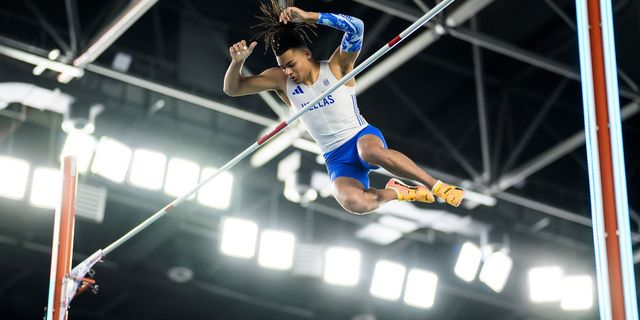 Ο Εμμανούλη Καραλής στο Παγκόσμιο Κλειστού Στίβου