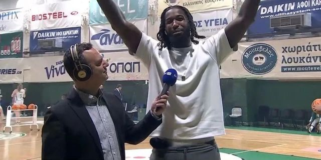 Ο Λεσόρ τραγούδησε “βουντού βουντού και πράσινη μαγεία…”