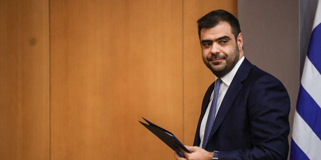 Άρωμα ανασχηματισμού: Το σενάριο για Μαρινάκη στο υπ. Μεταφορών