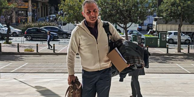 Τέμπη: Μήνυση από συγγενείς των θυμάτων κατά Τασούλα, την ώρα της ορκωμοσίας του