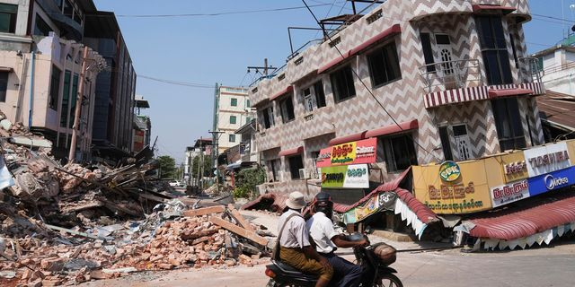 Μιανμάρ: Ανασύρθηκαν 4 επιζώντες 60 ώρες μετά τον σεισμό – Αγωνία για τους αγνοούμενους