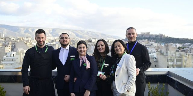 Ο Όμιλος ZEUS International Hotels & Resorts πρωτοπορεί με την ένταξή του στο Πρόγραμμα Hidden Disabilities Sunflower