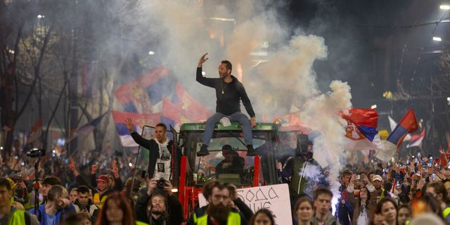 Οι Σέρβοι ετοιμάζονται για το μεγαλύτερο συλλαλητήριο στην ιστορία της χώρας
