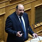 Συζήτηση και ψηφοφορία στην Ολομέλεια της Βουλής για την σύσταση Προανακριτικής Επιτροπής, η οποία θα κληθεί να διερευνήσει τις τυχόν ποινικές ευθύνες του πρώην υφυπουργού παρά τω πρωθυπουργώ, Χρήστου Τριαντόπουλου, για το μπάζωμα στο πεδίο της σύγκρουσης των αμαξοστοιχιών στα Τέμπη, Τρίτη 4 Μαρτίου 2025.
