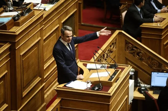 Ο Μητσοτάκης κυνηγάει το 30%, οι άλλοι την ουρά τους…
