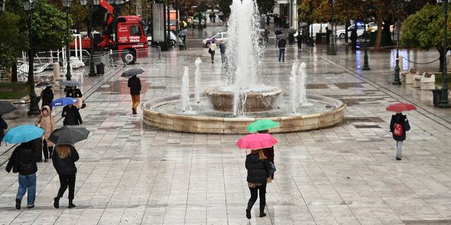 Ανοιξιάτικος ο καιρός με αφρικανική σκόνη – Πού θα βρέξει