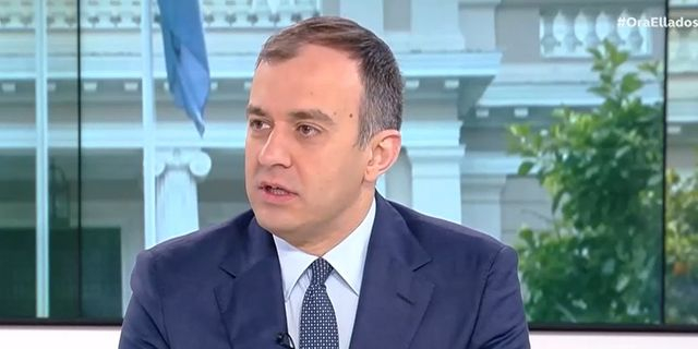 Χατζηβασιλείου: “Δεν υπάρχουν σκέψεις για αποστολή στρατευμάτων στην Ουκρανία”
