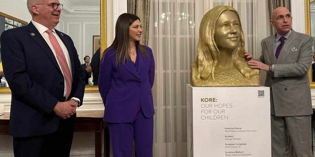 Κόρη ΙΙ: Ο διεθνούς φήμης γλύπτης Γιώργος Πετρίδης τιμά τη συμμετοχή της Ελλάδας στην Επιτροπή του ΟΗΕ για την ισότητα των φύλων