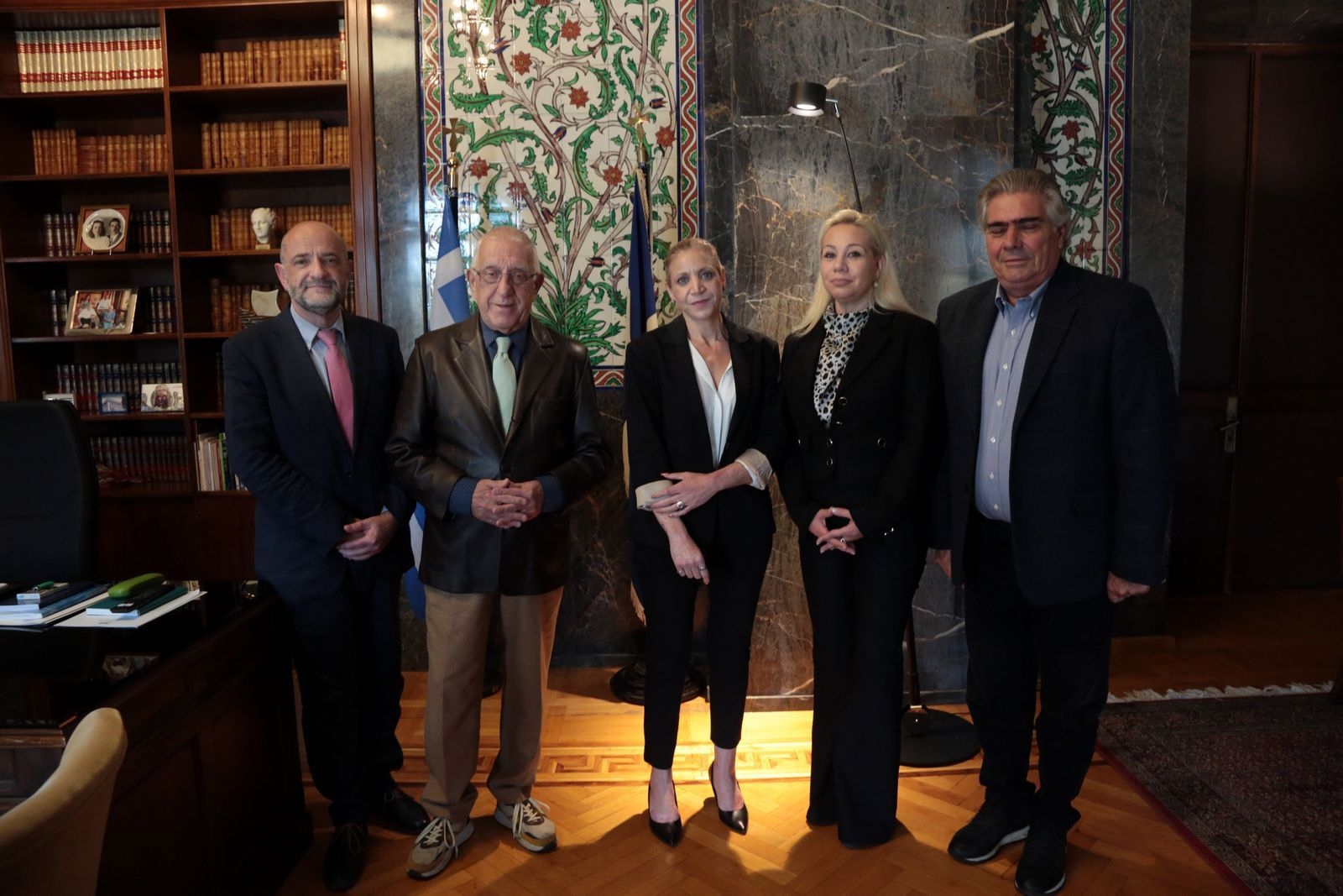 Συνάντηση του Προέδρου της Βουλής με μέλη του Συλλόγου θυμάτων της φονικής πυρκαγιάς στο Μάτι το 2018