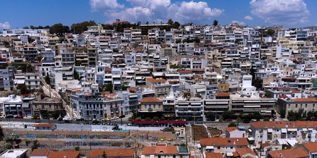 Πόσο κοστίζει η αγορά και η ενοικίαση κατοικίας στον Πειραιά – Τι δείχνουν οι τάσεις το 2025