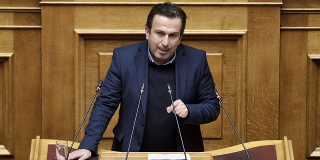 Στέφανος Παραστατίδης