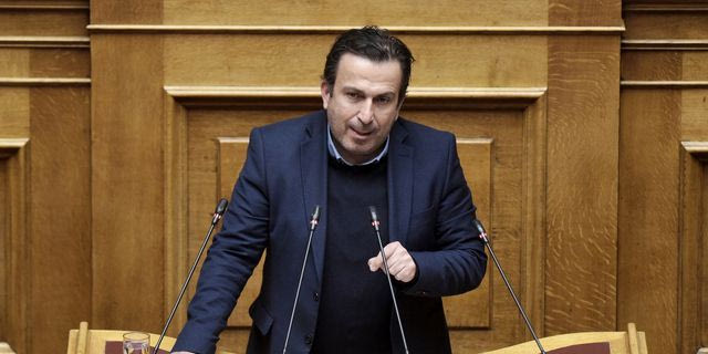 Στέφανος Παραστατίδης