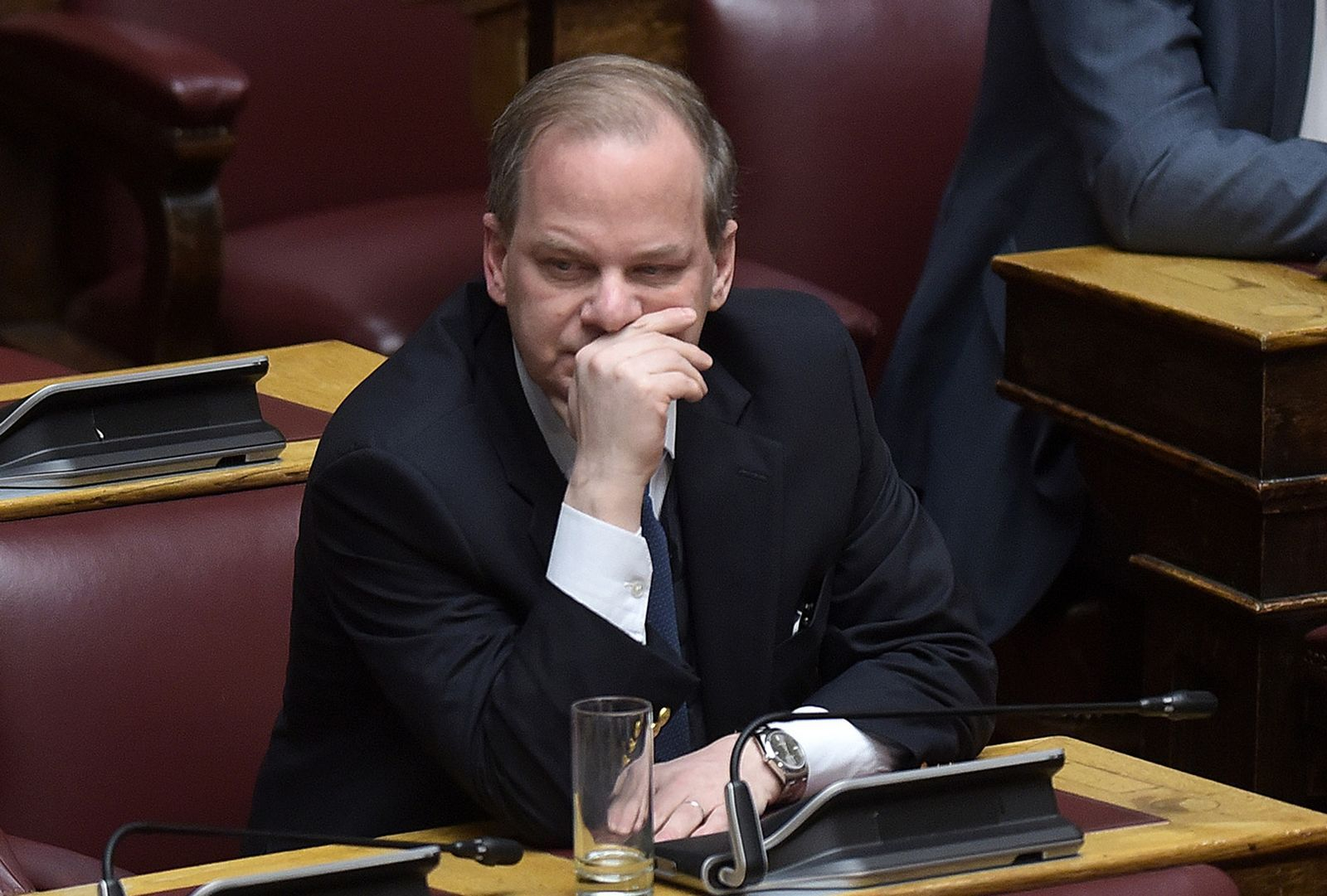 Καραμανλής: Είμαι αθώος - Δεν θα είμαι υποψήφιος στις εκλογές