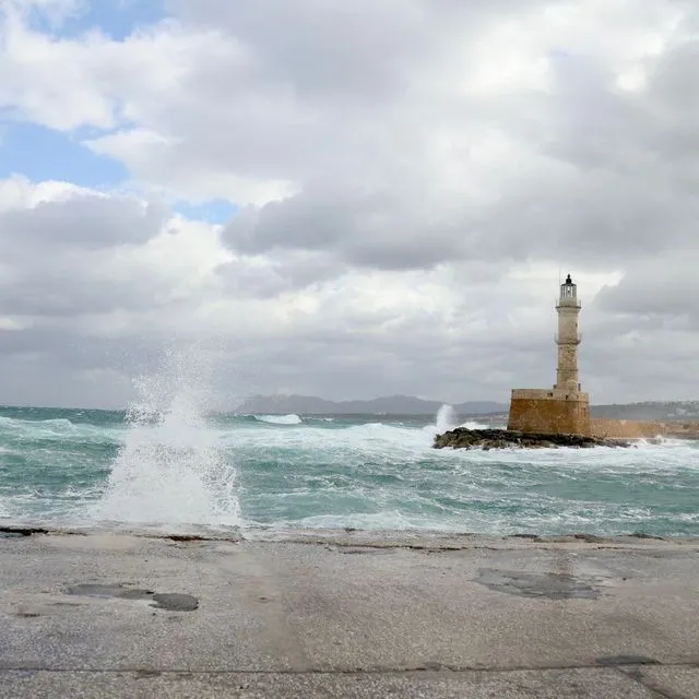 Νέο έκτακτο ΕΜΥ: Απότομη αλλαγή καιρού με μποφόρ και πτώση θερμοκρασίας
