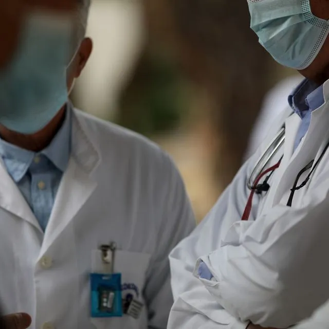 ΙΣΑ: 5.400 γιατροί έφυγαν από τη χώρα τα τελευταία πέντε χρόνια