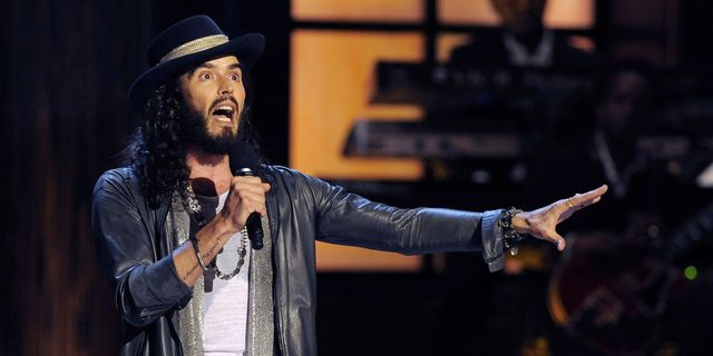Russell Brand: Του απαγγέλθηκαν κατηγορίες για βιασμό και σεξουαλική επίθεση
