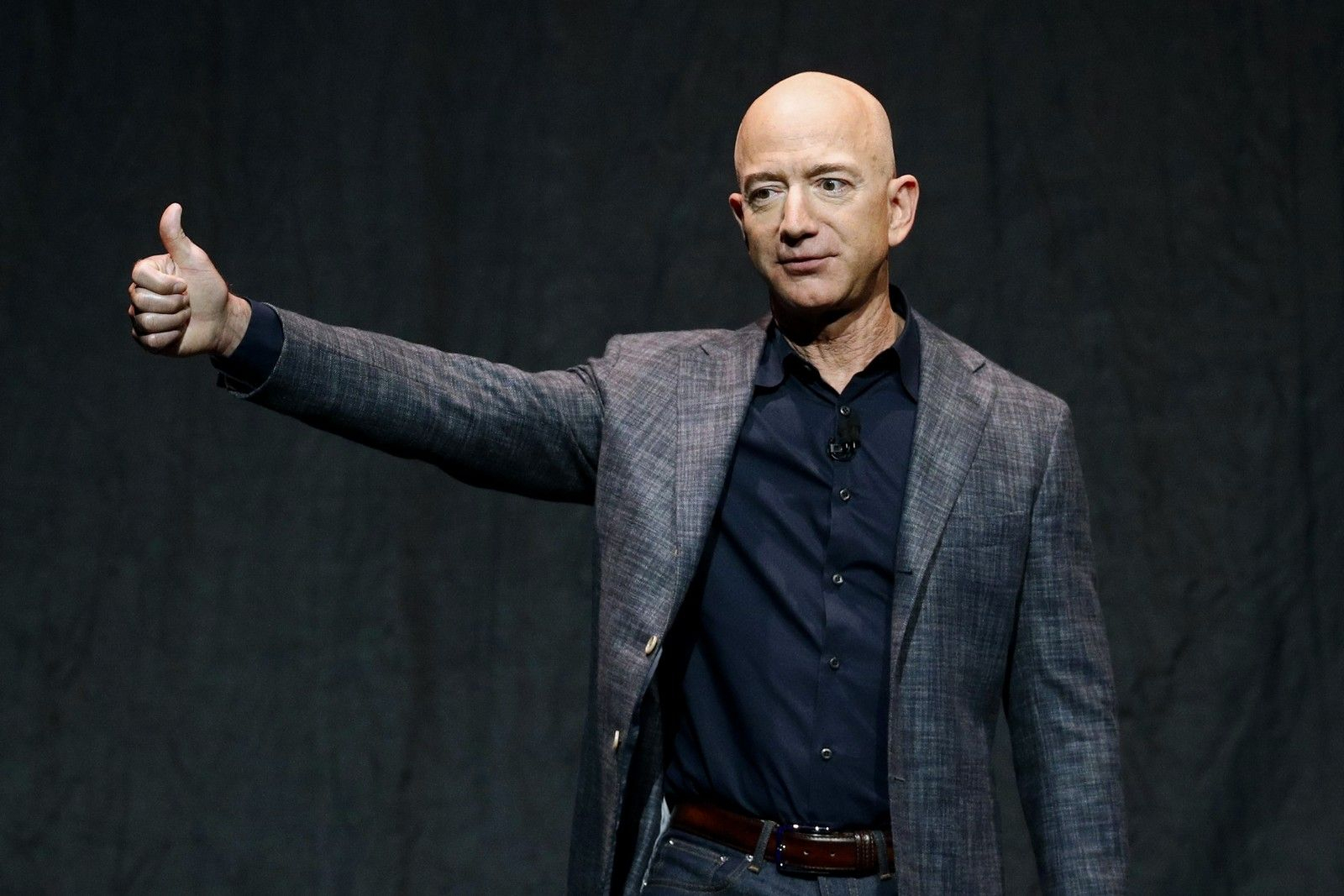 Η Amazon αρνείται ότι θα αναγράφει το κόστος των δασμών στα προϊόντα της