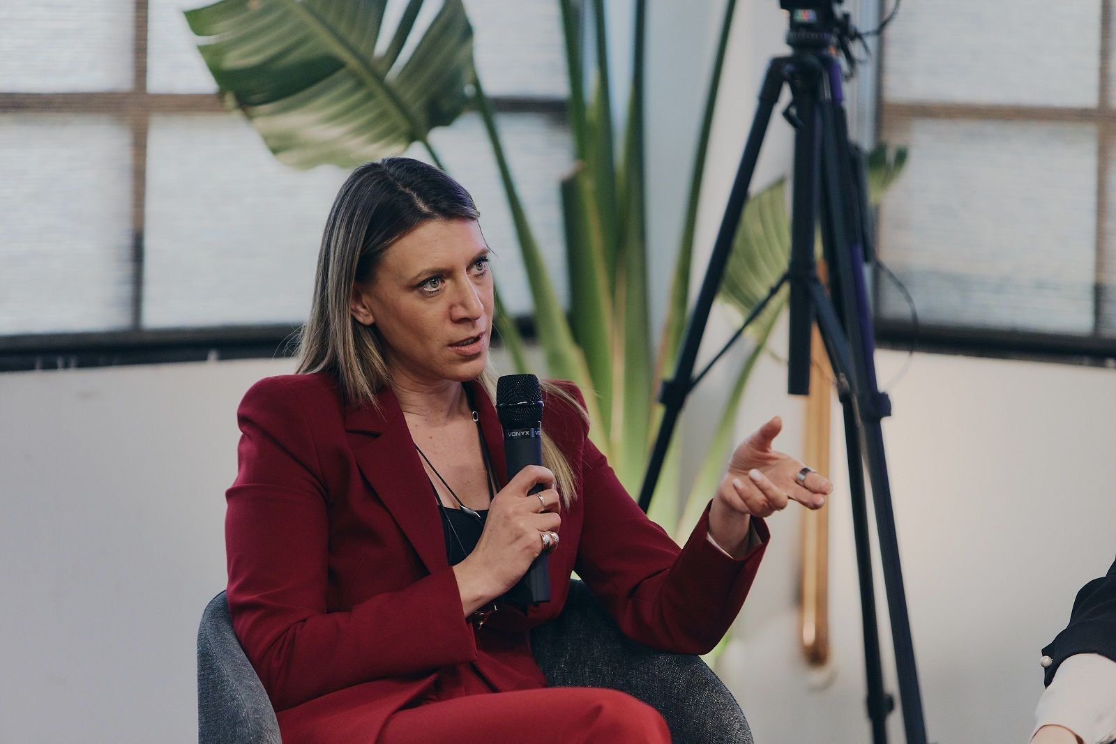 Ντέπη Παπάζογλου, Group Commercial Director, 24 Media