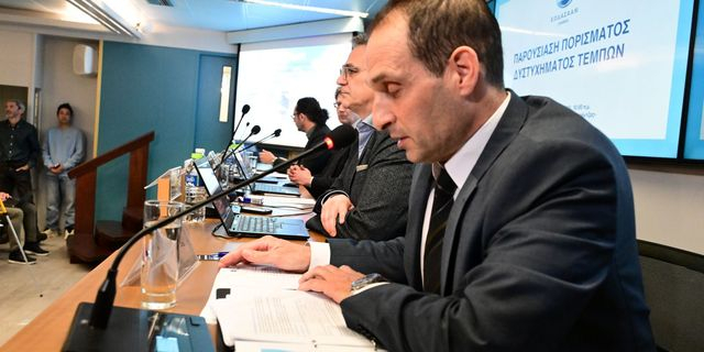 Tέμπη: Ο Παπαδημητρίου θέλει να βγει από το πόρισμα του ΕΟΔΑΣΑΑΜ κάθε αναφορά σε “πυρόσφαιρα”