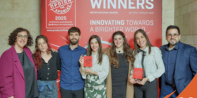 Coca-Cola Τρία Έψιλον: Amita Free και Tsakiris Sticks Cups αναδείχτηκαν «Προϊόντα της Χρονιάς 2025» ξεχωρίζοντας για την καινοτομία τους