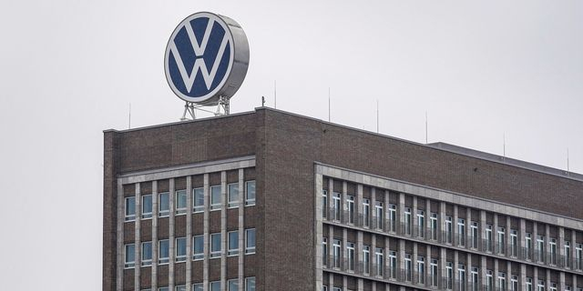 Volkswagen: Τέλος εισαγωγής στα οχήματα που θα επηρεαστούν από τους δασμούς Τραμπ