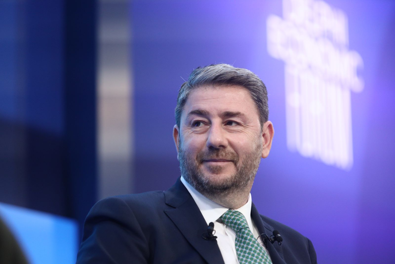 ΠΑΣΟΚ: Μήνυμα κυβερνησιμότητας με πρόταση για το ιδιωτικό χρέος