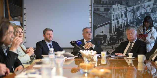 Ανδρουλάκης: ΕΕ και Ελλάδα απροετοίμααστες μπροστά στους δασμούς Τραμπ