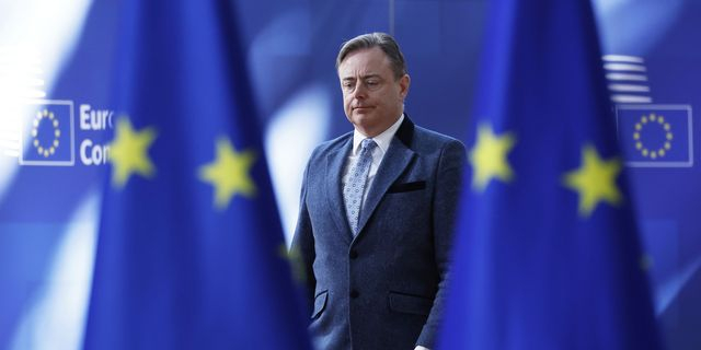 Μπαρτ Ντε Βέβερ