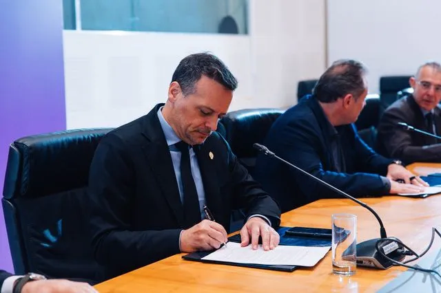 Χάρης Δούκας