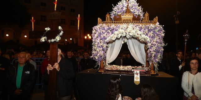 Θεσσαλονίκη: Συνάντηση πέντε Επιταφίων στην πλατεία Αριστοτέλους